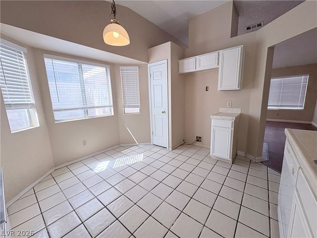 2737 CATHEDRAL Lane, Las Vegas, NV 89108
