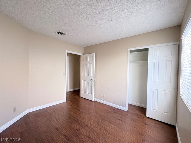 2737 CATHEDRAL Lane, Las Vegas, NV 89108