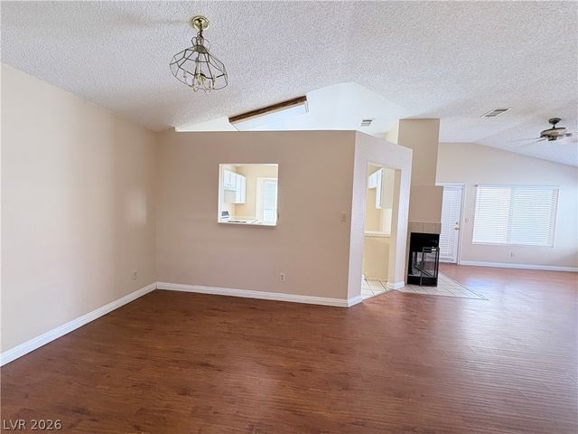 2737 CATHEDRAL Lane, Las Vegas, NV 89108