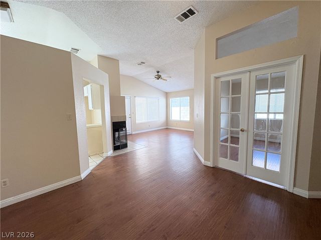 2737 CATHEDRAL Lane, Las Vegas, NV 89108