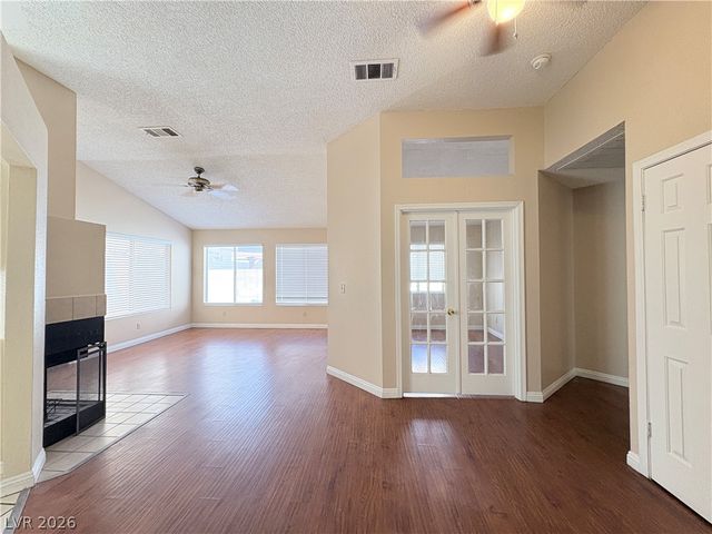2737 CATHEDRAL Lane, Las Vegas, NV 89108