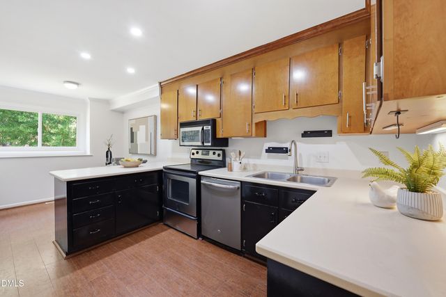 2824 Wycliff Road, Raleigh, NC 27607