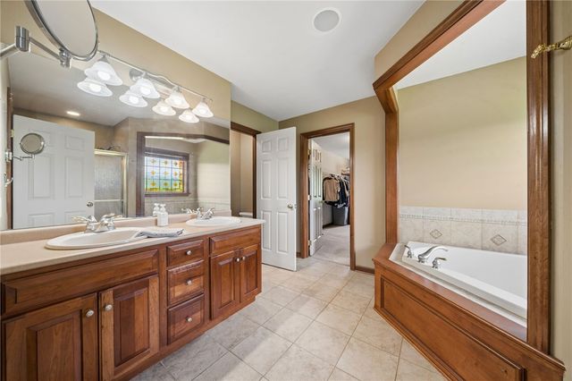 1012 Buck Run Rd, Cecil, PA 15317