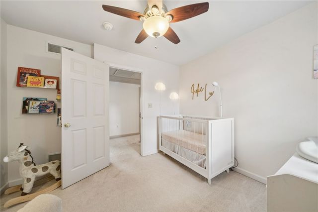 1012 Buck Run Rd, Cecil, PA 15317