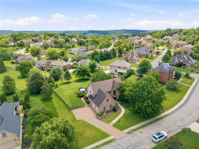 1012 Buck Run Rd, Cecil, PA 15317