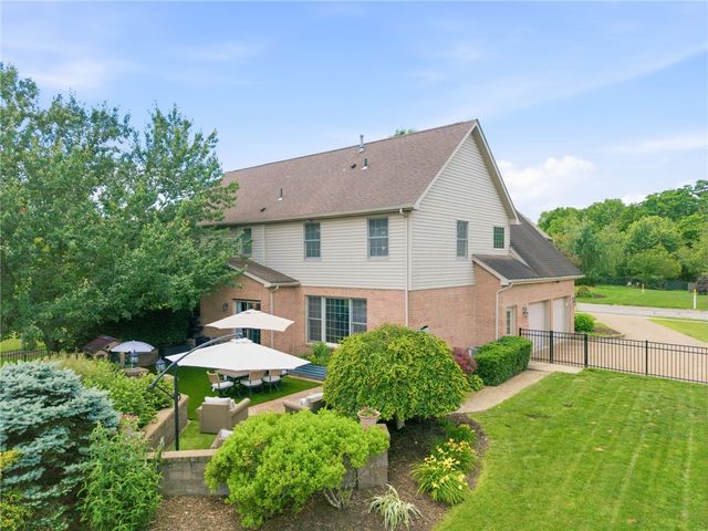 1012 Buck Run Rd, Cecil, PA 15317