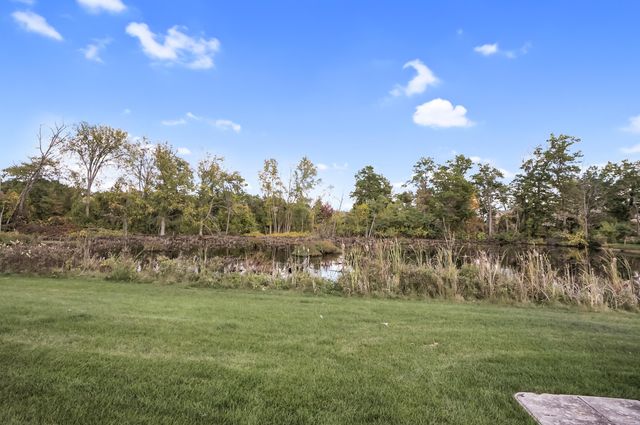 6277 Northridge Woods Drive, Brighton, MI 48116