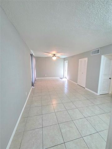 1799 N HIGHLAND AVENUE 31, Clearwater, FL 33755
