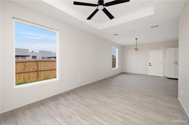 10914 N 27th Lane, Mcallen, TX 78504