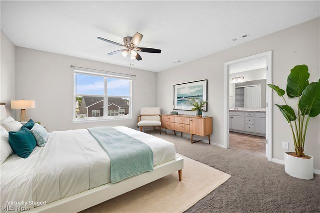 37272 Sandy Ridge Drive, North Ridgeville, OH 44039