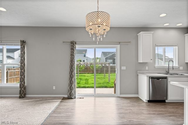 37272 Sandy Ridge Drive, North Ridgeville, OH 44039