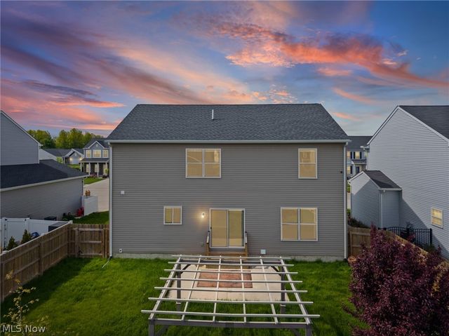37272 Sandy Ridge Drive, North Ridgeville, OH 44039
