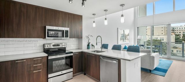 591 Evernia Sreet B4, West Palm Beach, FL 33401