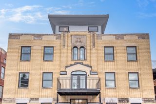 4637 N Ashland Avenue 302, Chicago, IL 60640