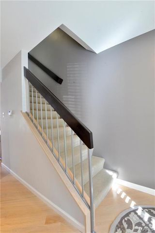 869 Forest Trace Drive B, Chesterfield, MO 63017