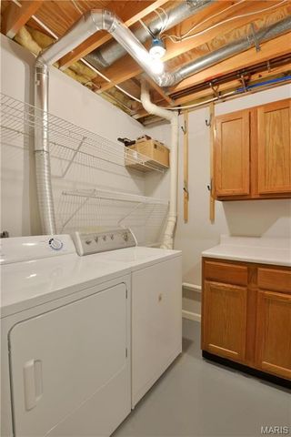 869 Forest Trace Drive B, Chesterfield, MO 63017