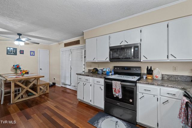 119 Mccartt Loop, Chuckey, TN 37641