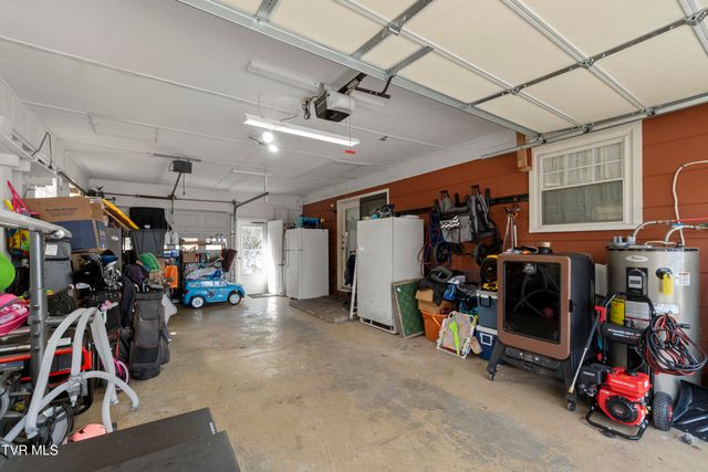 119 Mccartt Loop, Chuckey, TN 37641