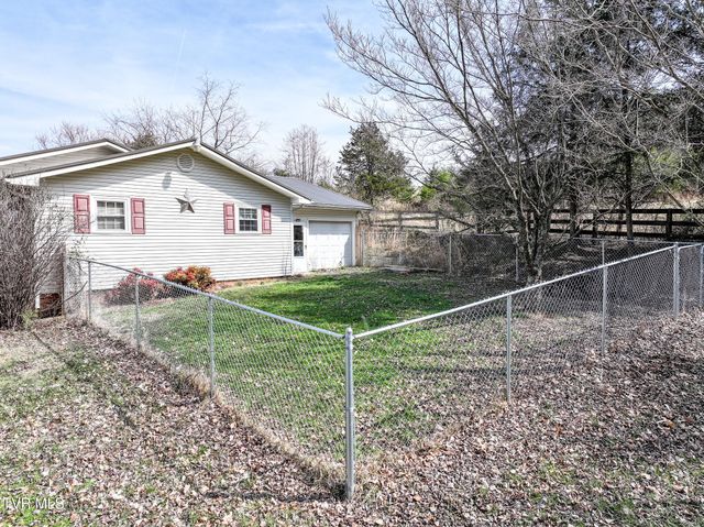 119 Mccartt Loop, Chuckey, TN 37641