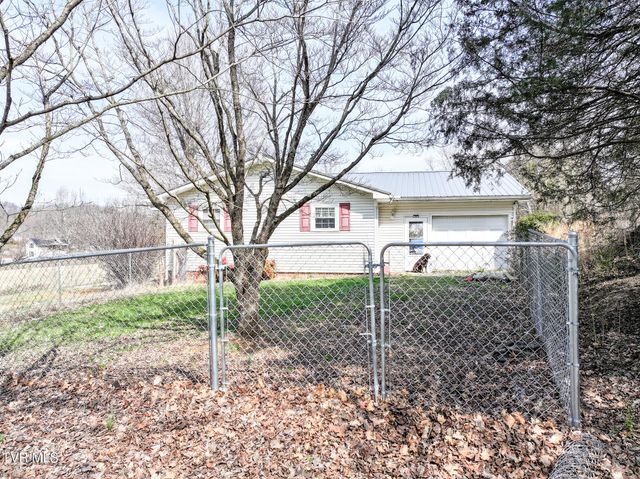 119 Mccartt Loop, Chuckey, TN 37641