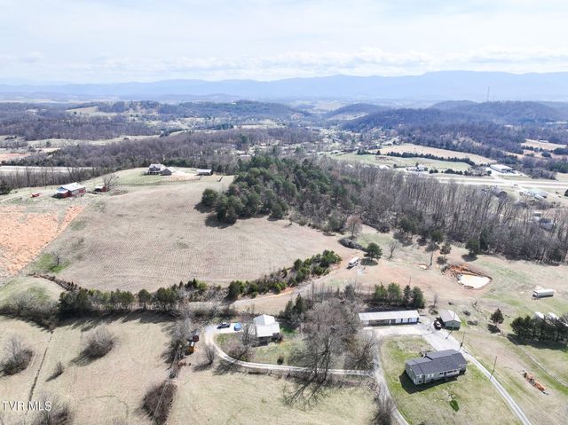 119 Mccartt Loop, Chuckey, TN 37641