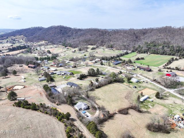 119 Mccartt Loop, Chuckey, TN 37641