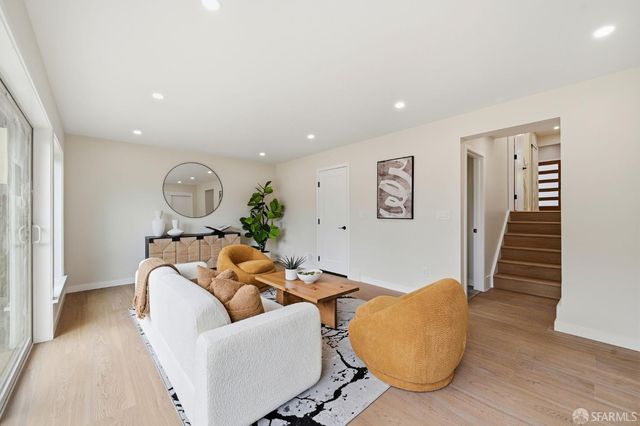 83 Parkside Avenue, Daly City, CA 94015