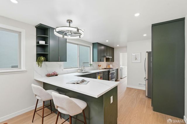 83 Parkside Avenue, Daly City, CA 94015