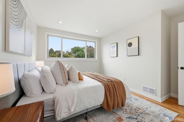 83 Parkside Avenue, Daly City, CA 94015