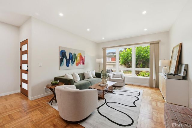 83 Parkside Avenue, Daly City, CA 94015
