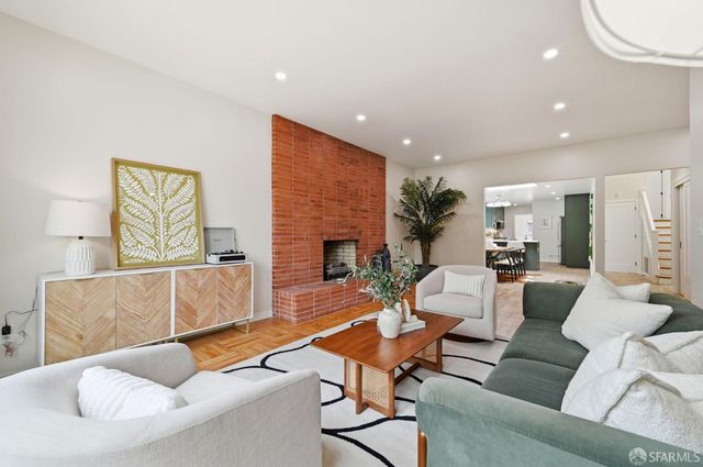83 Parkside Avenue, Daly City, CA 94015