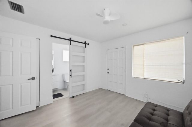 5809 N 17TH STREET, Tampa, FL 33610