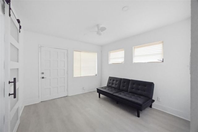 5809 N 17TH STREET, Tampa, FL 33610