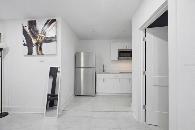 5809 N 17TH STREET, Tampa, FL 33610