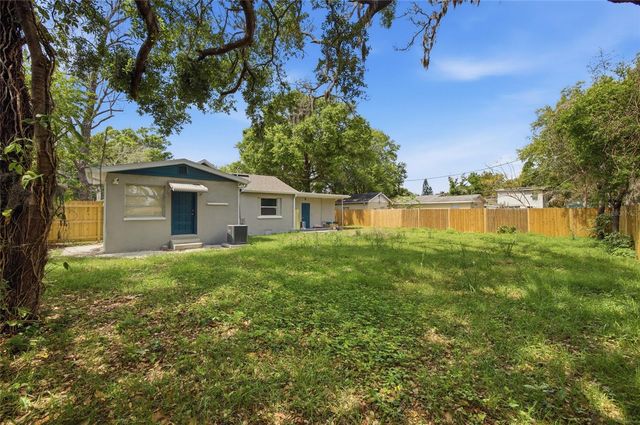 5809 N 17TH STREET, Tampa, FL 33610