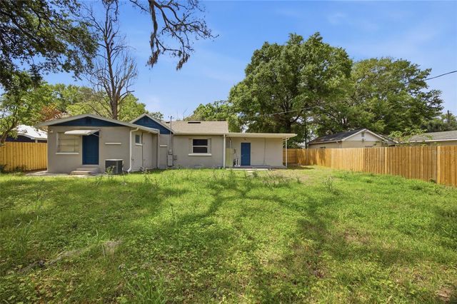 5809 N 17TH STREET, Tampa, FL 33610