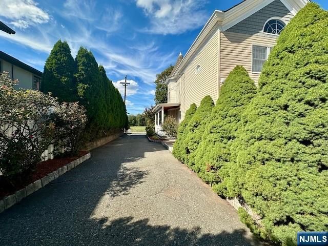 38 Totowa Road, Wayne, NJ 07470