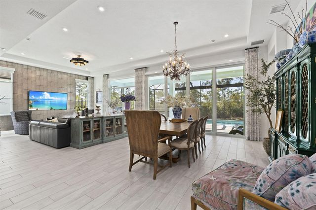 2077 SE Mosaic Boulevard, Port St. Lucie, FL 34984