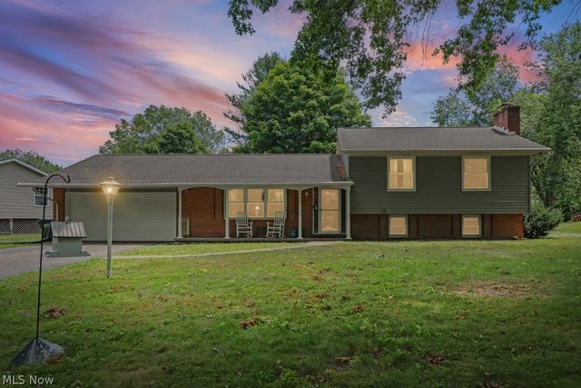 13166 Meadow Street NE, Alliance, OH 44601