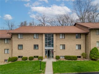 203 Piper Ln, Twp Of But Nw, PA 16001