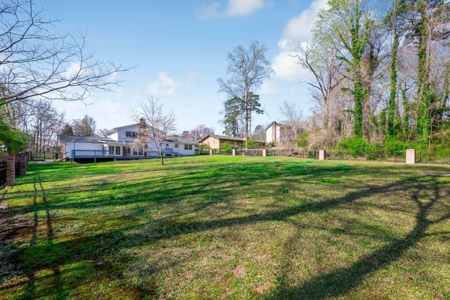 9015 Potomac Drive, Chattanooga, TN 37421