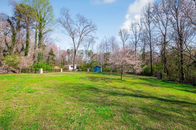 9015 Potomac Drive, Chattanooga, TN 37421