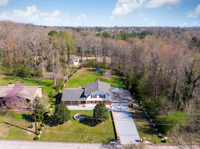 9015 Potomac Drive, Chattanooga, TN 37421