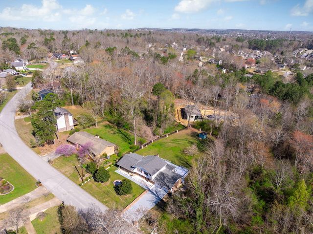 9015 Potomac Drive, Chattanooga, TN 37421