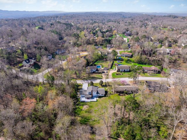 9015 Potomac Drive, Chattanooga, TN 37421