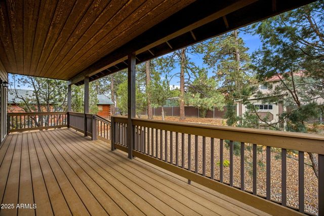 1979 CHRISTMAS PINE Circle, Overgaard, AZ 85933