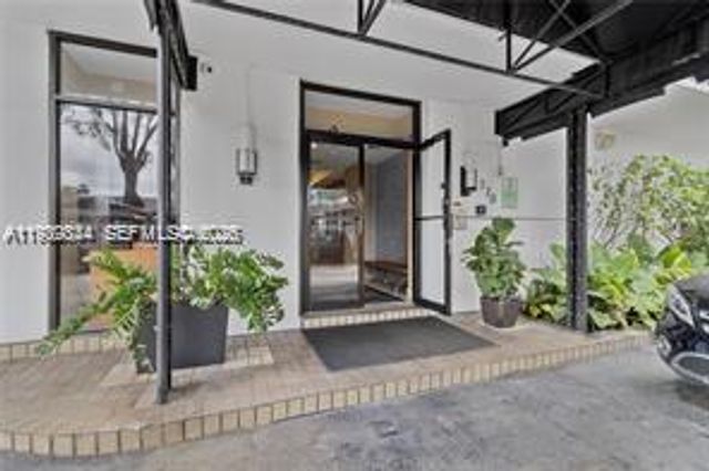 770 NE 69th St 6E, Miami, FL 33138