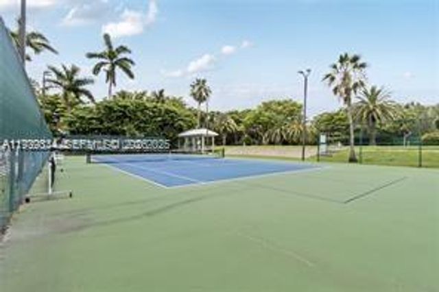 770 NE 69th St 6E, Miami, FL 33138