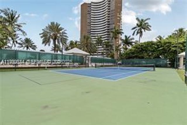 770 NE 69th St 6E, Miami, FL 33138