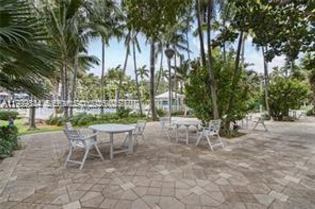 770 NE 69th St 6E, Miami, FL 33138